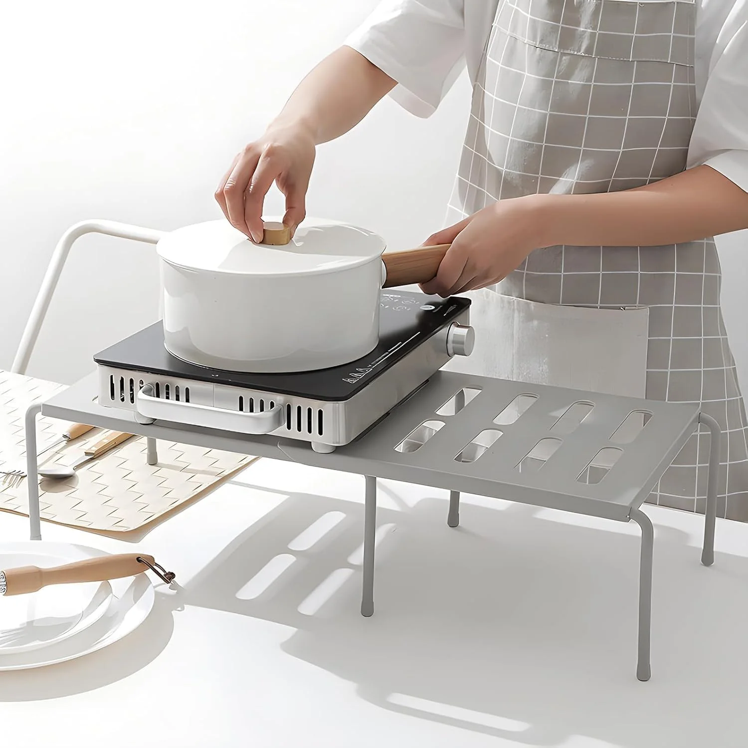 ارگانایزر قفسه کابینت آشپزخانه MostNow، قفسه کابینت برای آشپزخانه، حمام، کمد، انبار - قفسه های رومیزی قابل تنظیم (خاکستری) ارگانایزر قفسه کابینت آشپزخانه MostNow، قفسه کابینت برای آشپزخانه، حمام، کمد، انبار - قفسه های رومیزی قابل تنظیم (خاکستری)