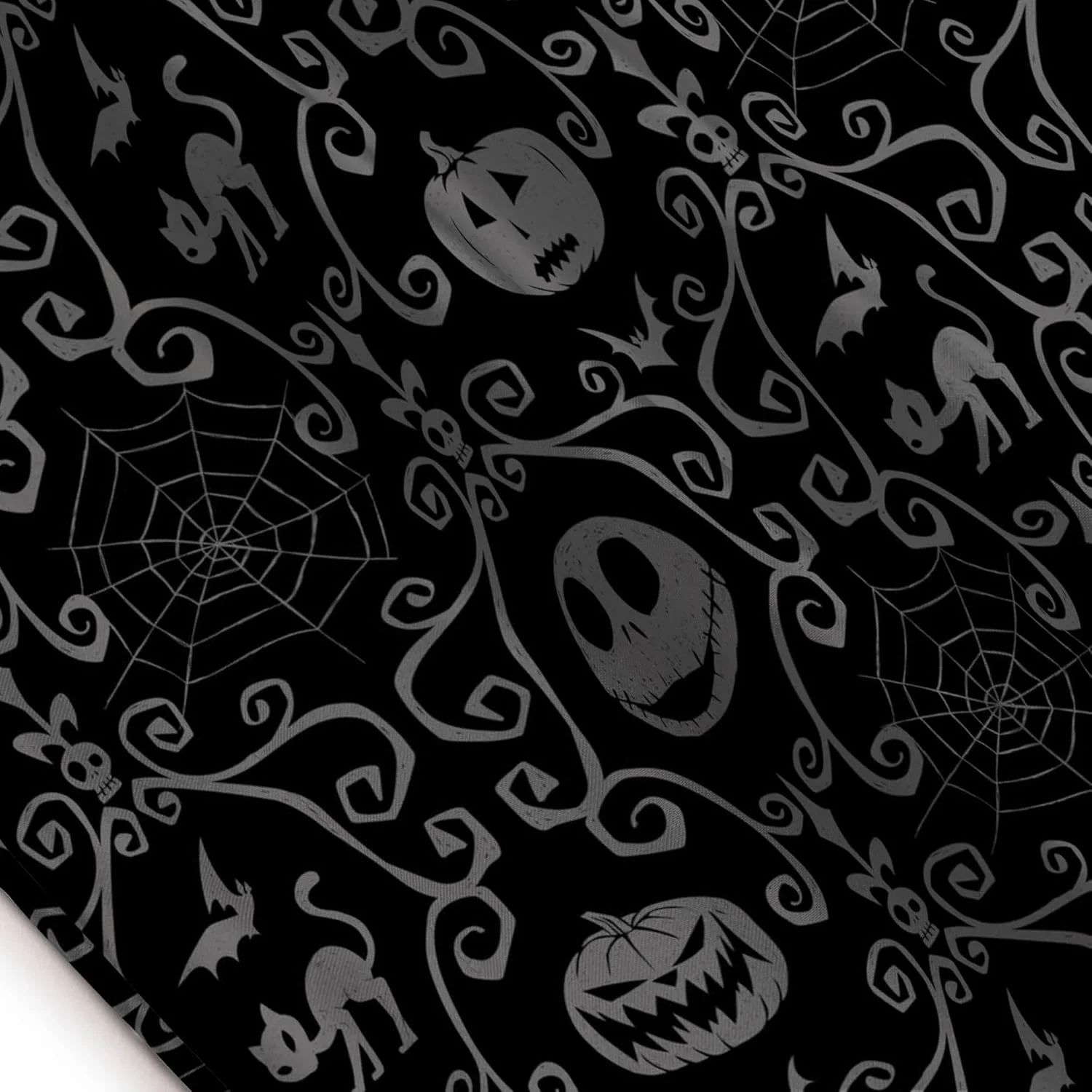 روبالشی ساتن دیزنی Nightmare Before Christmas - سایز استاندارد 50x75 مشکی روبالشی ساتن دیزنی Nightmare Before Christmas - سایز استاندارد 50x75 مشکی
