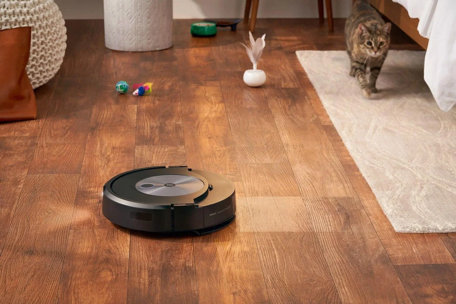 جاروبرقی و طیکش رباتیک iRobot Roomba Combo j7 جاروبرقی و طیکش رباتیک iRobot Roomba Combo j7