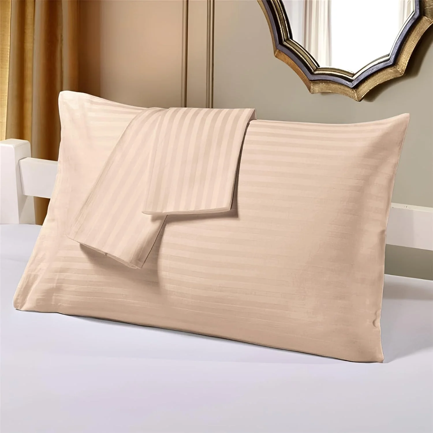 ست دو عددی روبالشتی استاندارد Hotel Linen Klub - ساتن لوکس 100% پنبه 250TC با طرح راه راه ظریف 1 سانتی متری، سایز: 50 × 75 سانتی متر، عاجی ترد برای لمسی از ظرافت در اتاق خواب شما