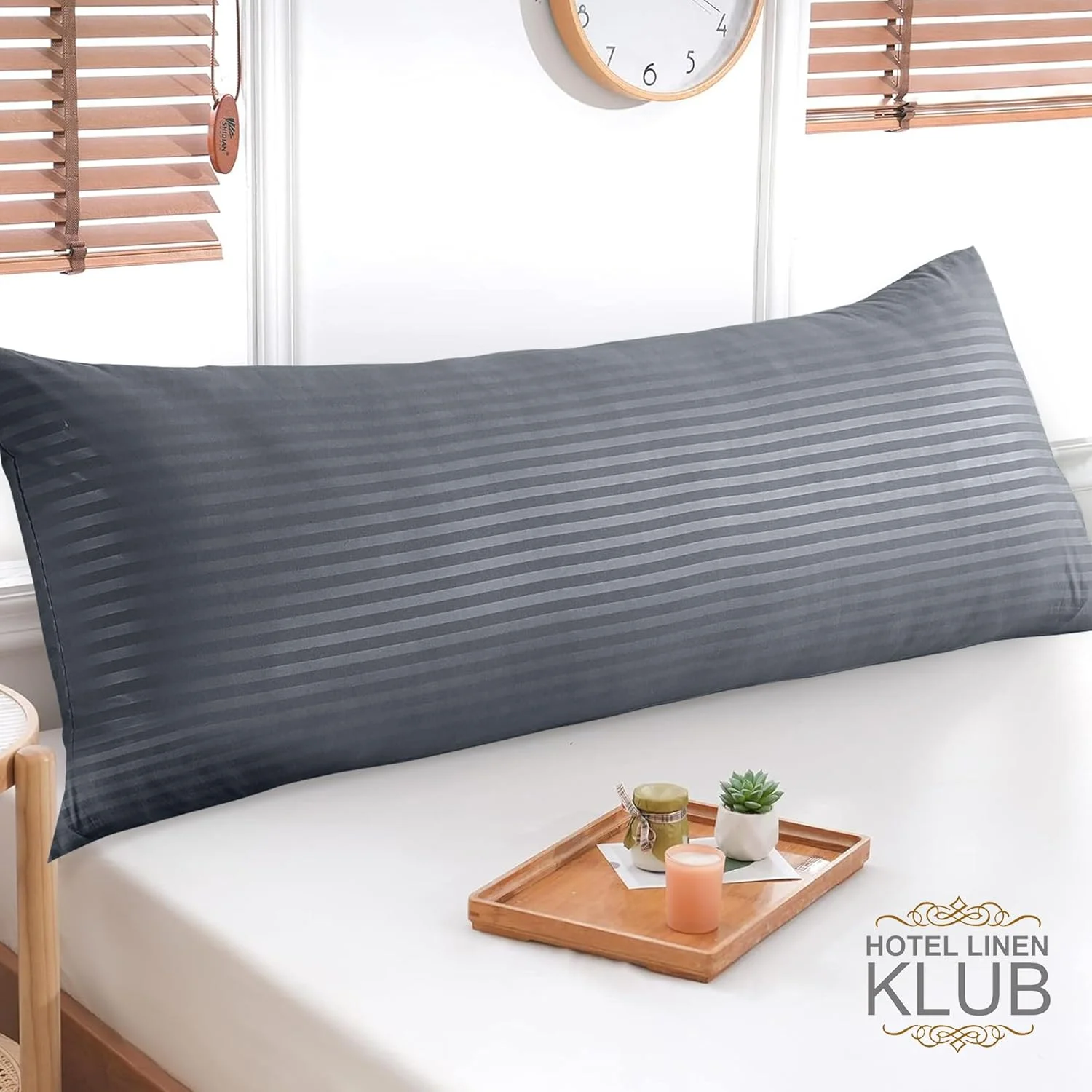 روبالشتی بدنه بلند راه راه Hotel Linen Klub - 100% میکروفایبر با بستن پاکتی، کیفیت نرم و بادوام، سایز: 45 × 125 سانتی متر، خاکستری تیره روبالشتی بدنه بلند راه راه Hotel Linen Klub - 100% میکروفایبر با بستن پاکتی، کیفیت نرم و بادوام، سایز: 45 × 125 سانتی متر، خاکستری تیره