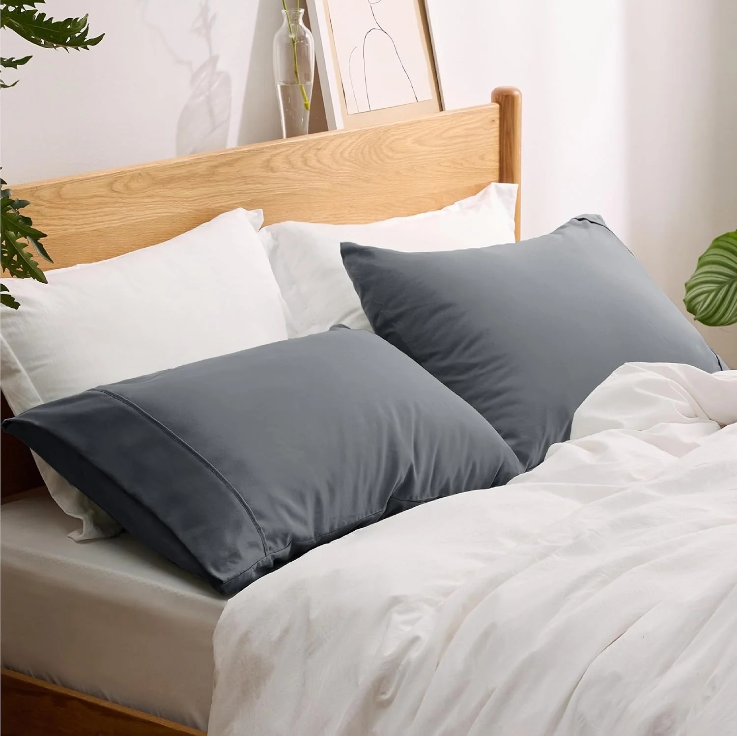 KASTWAVE Queen Pillow Cases, Set of 2 51 * 76cm Soft Brushed Microfiber Fabric Pillowcase with Envelope Closure, Shrinkage and Fade Resistant Pillow Covers, Machine Washable, Dark Grey KASTWAVE Queen Pillow Cases, Set of 2 51 * 76cm Soft Brushed Microfiber Fabric Pillowcase with Envelope Closure, Shrinkage and Fade Resistant Pillow Covers, Machine Washable, Dark Grey