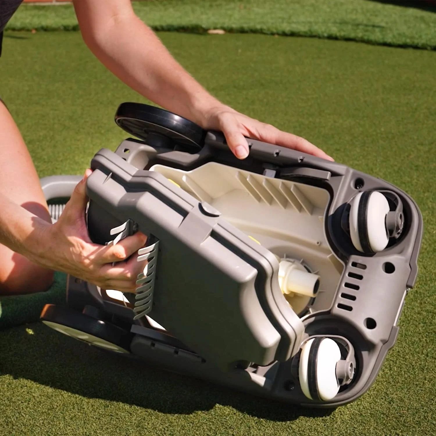 Intex - 28006EX - ZX100 Robot vacuum cleaner