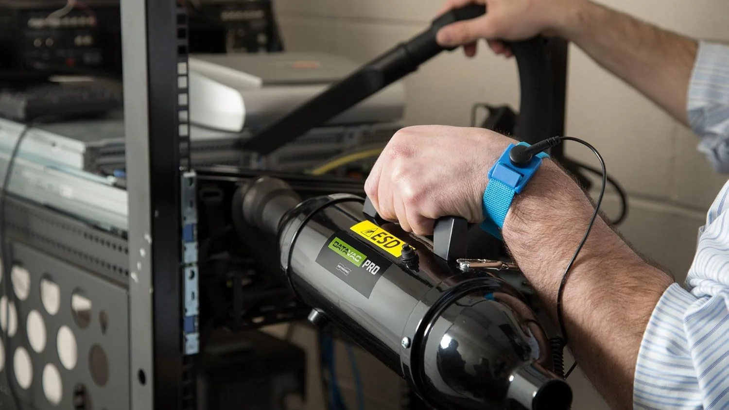 جاروبرقی دیتاوک سری ایمن پرو ESD متروپولیتن METROVAC