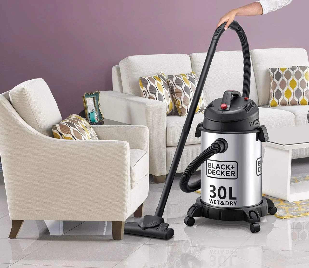جاروبرقی سطلی آب و خاک 30 لیتری مشکی و دکر با مخزن استیل ضد زنگ 1610 وات مدل WV1450-B5 نقره ای جاروبرقی سطلی آب و خاک 30 لیتری مشکی و دکر با مخزن استیل ضد زنگ 1610 وات مدل WV1450-B5 نقره ای