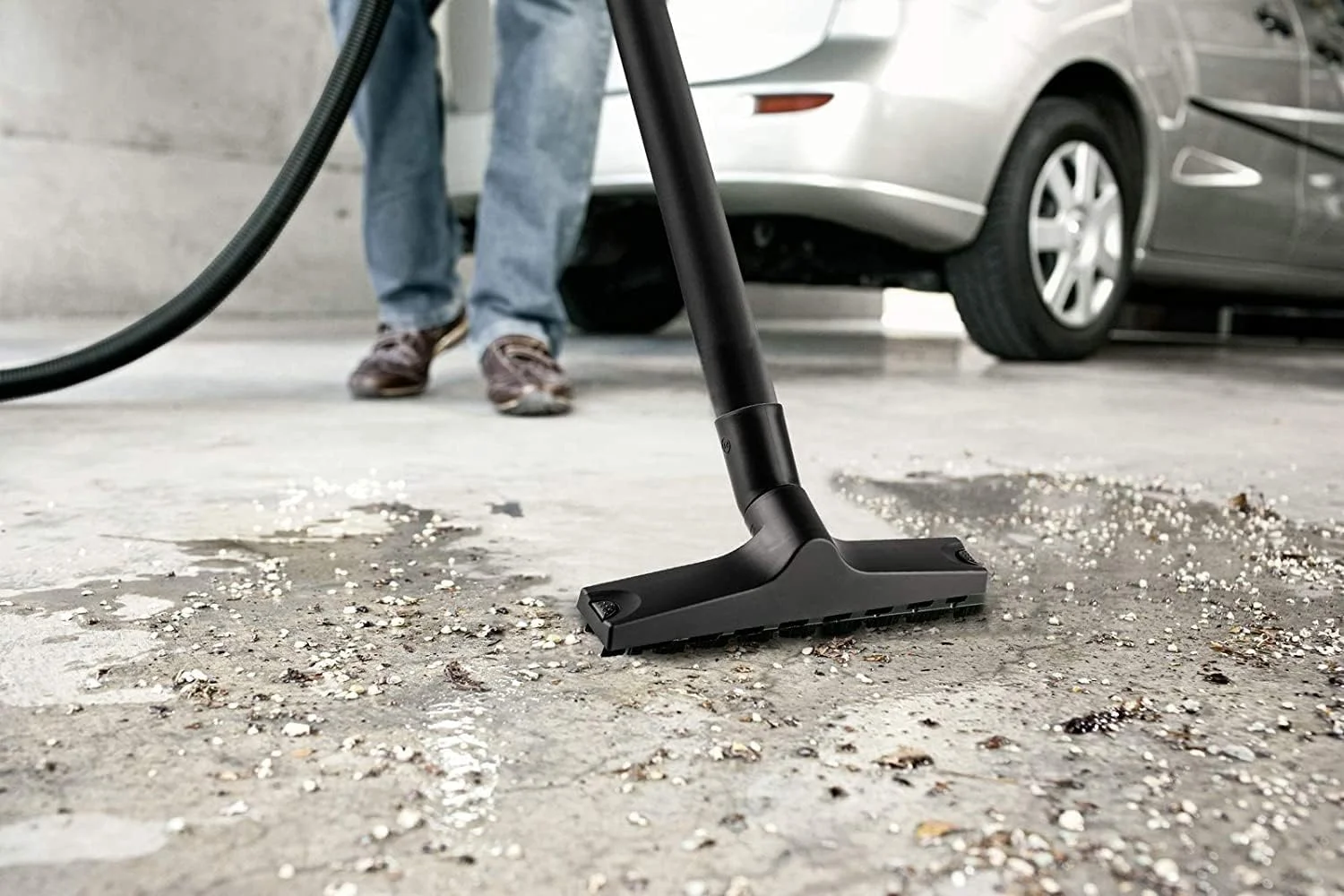 جاروبرقی چند منظوره کارچر مدل WD 1s Classic با بدنه استیل ضد زنگ