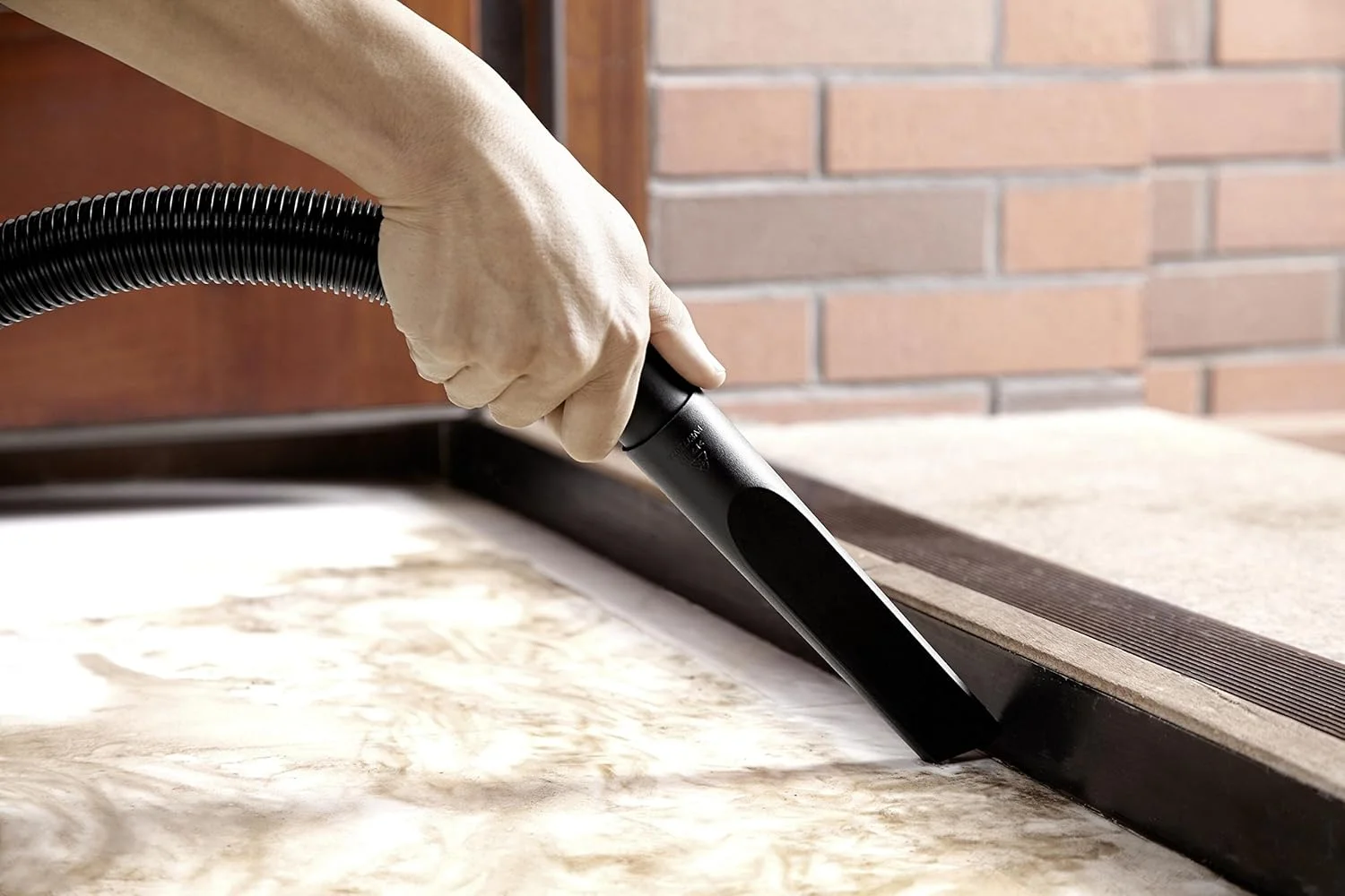 جاروبرقی سطلی کارچر مدل WD 1، زرد