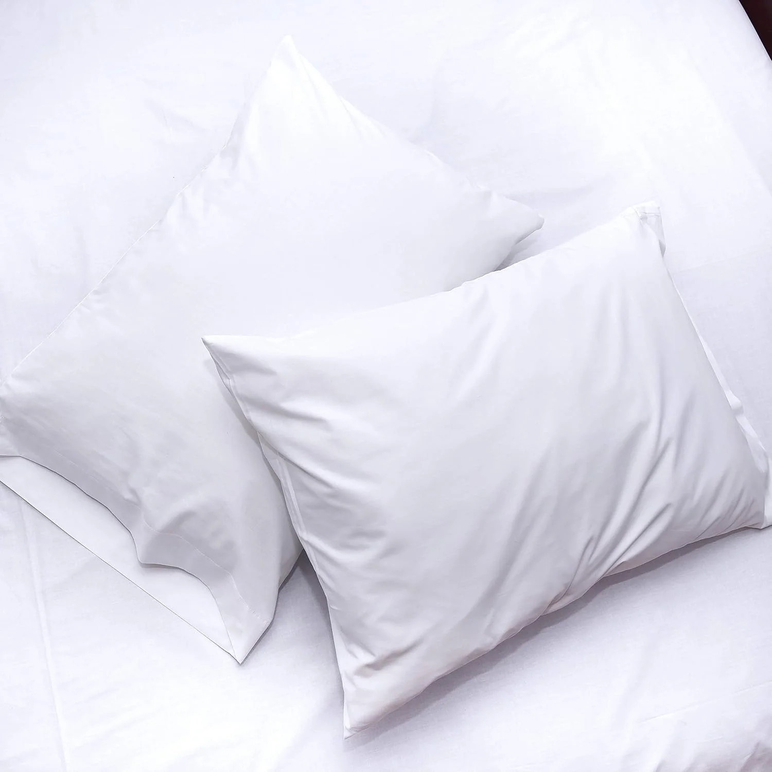 روبالشی های مخلوط پنبه سفید Pacific Linens، سایز کوئین 50x86 سانتی متر، بسته 2 عددی روبالشی های مخلوط پنبه سفید Pacific Linens، سایز کوئین 50x86 سانتی متر، بسته 2 عددی