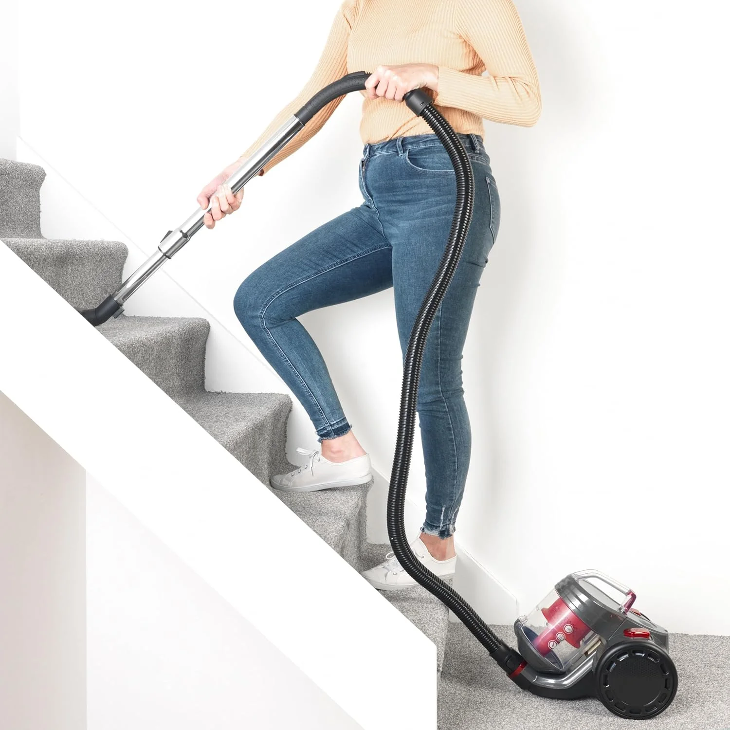 جاروبرقی سطلی سبک و جمع و جور بلدرای Bel0700 با توان 700 وات و ظرفیت 2 لیتر، قرمز