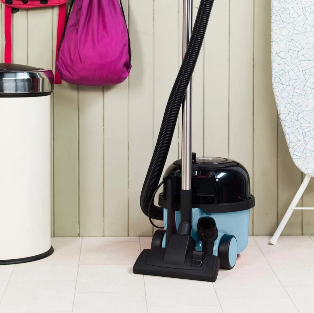 جاروبرقی نوماتیک اینترنشنال هنری آلرژی HVA160-11، آبی روشن، 620 وات، 72 دسی بل جاروبرقی نوماتیک اینترنشنال هنری آلرژی HVA160-11، آبی روشن، 620 وات، 72 دسی بل