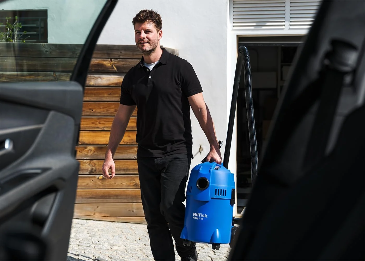 جاروبرقی سطلی نیلفیسک مدل BUDDY II 18 T EU جاروبرقی سطلی نیلفیسک مدل BUDDY II 18 T EU