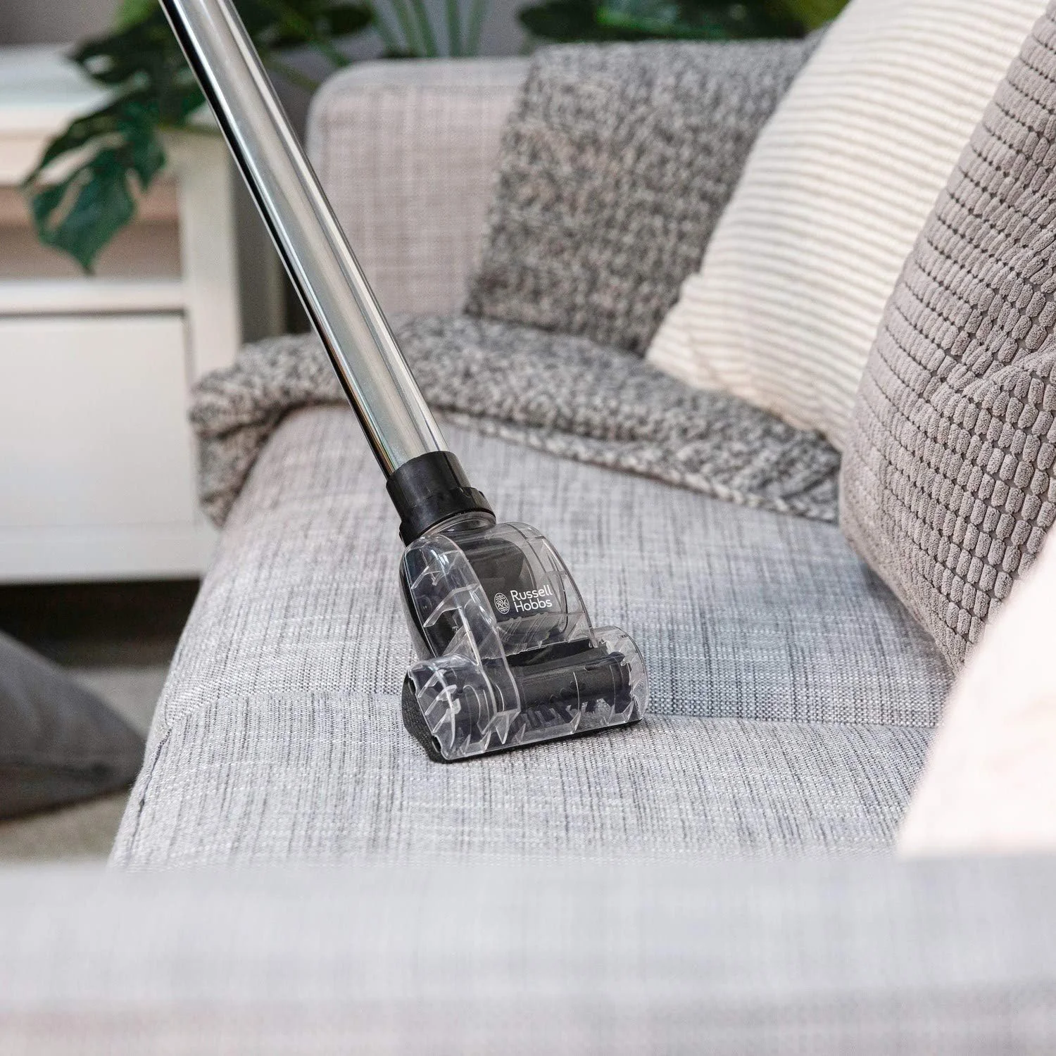 جاروبرقی سطلی راسل هابز ATLAS2 PET، خاکستری و بنفش، 2.5 لیتری، دارای ابزار چند منظوره 3 در 1، قفل سه گانه گرد و غبار، موتور 700 واتی با راندمان بالا، برس توربو مخصوص حیوانات خانگی RHCV3601 جاروبرقی سطلی راسل هابز ATLAS2 PET، خاکستری و بنفش، 2.5 لیتری، دارای ابزار چند منظوره 3 در 1، قفل سه گانه گرد و غبار، موتور 700 واتی با راندمان بالا، برس توربو مخصوص حیوانات خانگی RHCV3601