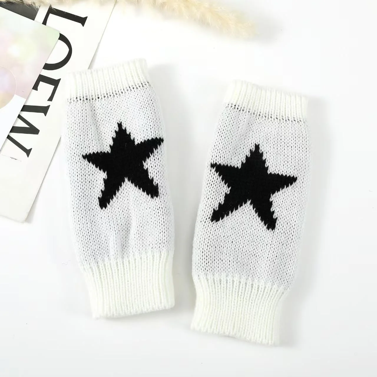 دستکش های بدون انگشت ستاره ای Y2K Sumleno، دستکش های سوراخ دار انگشتی، لوازم جانبی Fairy Grunge، گرمکن بازوی Harajuku برای دختران و زنان دستکش های بدون انگشت ستاره ای Y2K Sumleno، دستکش های سوراخ دار انگشتی، لوازم جانبی Fairy Grunge، گرمکن بازوی Harajuku برای دختران و زنان