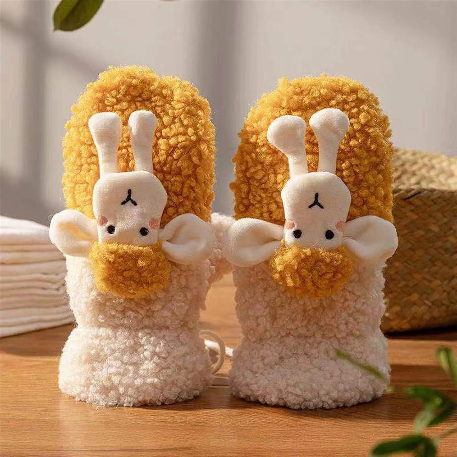 دستکش های YWLETO، دستکش های زمستانی گرم و ضخیم کارتونی زیبا برای زنان