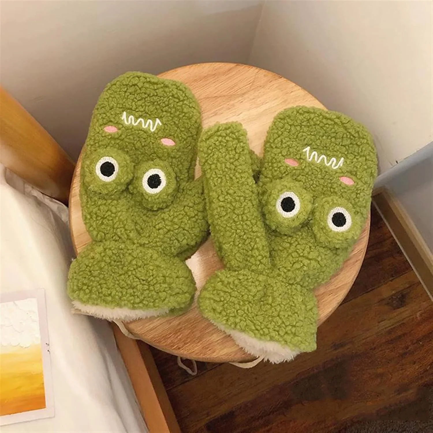 دستکش های پولیشی YWLETO، زیبا برای زنان در زمستان، دولایه، ضخیم، دستکش های گرم، مناسب برای فعالیت های خارج از منزل، دستکش های ضد سرما برای زنان