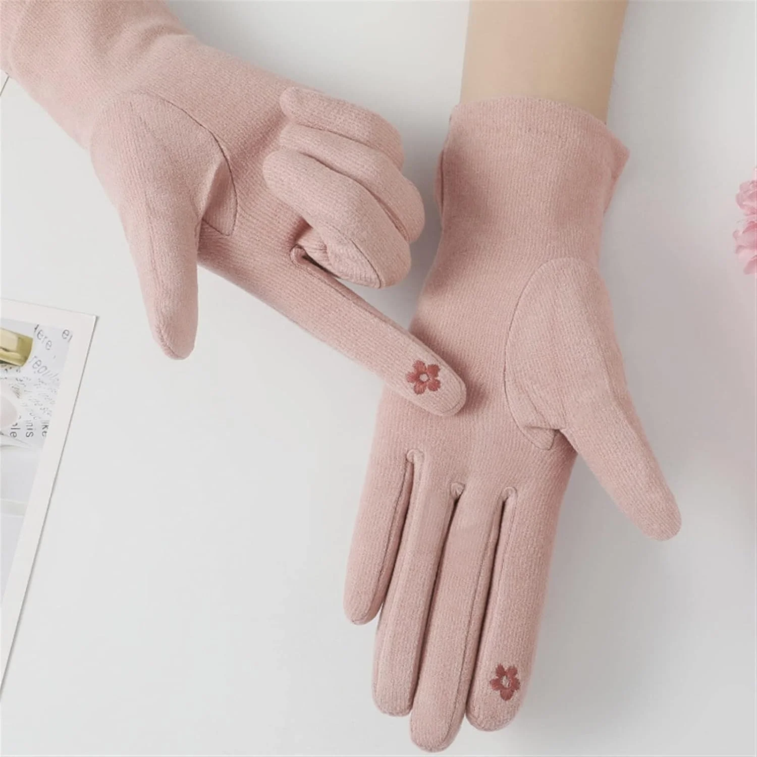 دستکش های پاییزی و زمستانی زنانه YWLETO، دستکش های گرم و دوست داشتنی صفحه لمسی مناسب برای فعالیت های خارج از منزل دستکش های پاییزی و زمستانی زنانه YWLETO، دستکش های گرم و دوست داشتنی صفحه لمسی مناسب برای فعالیت های خارج از منزل