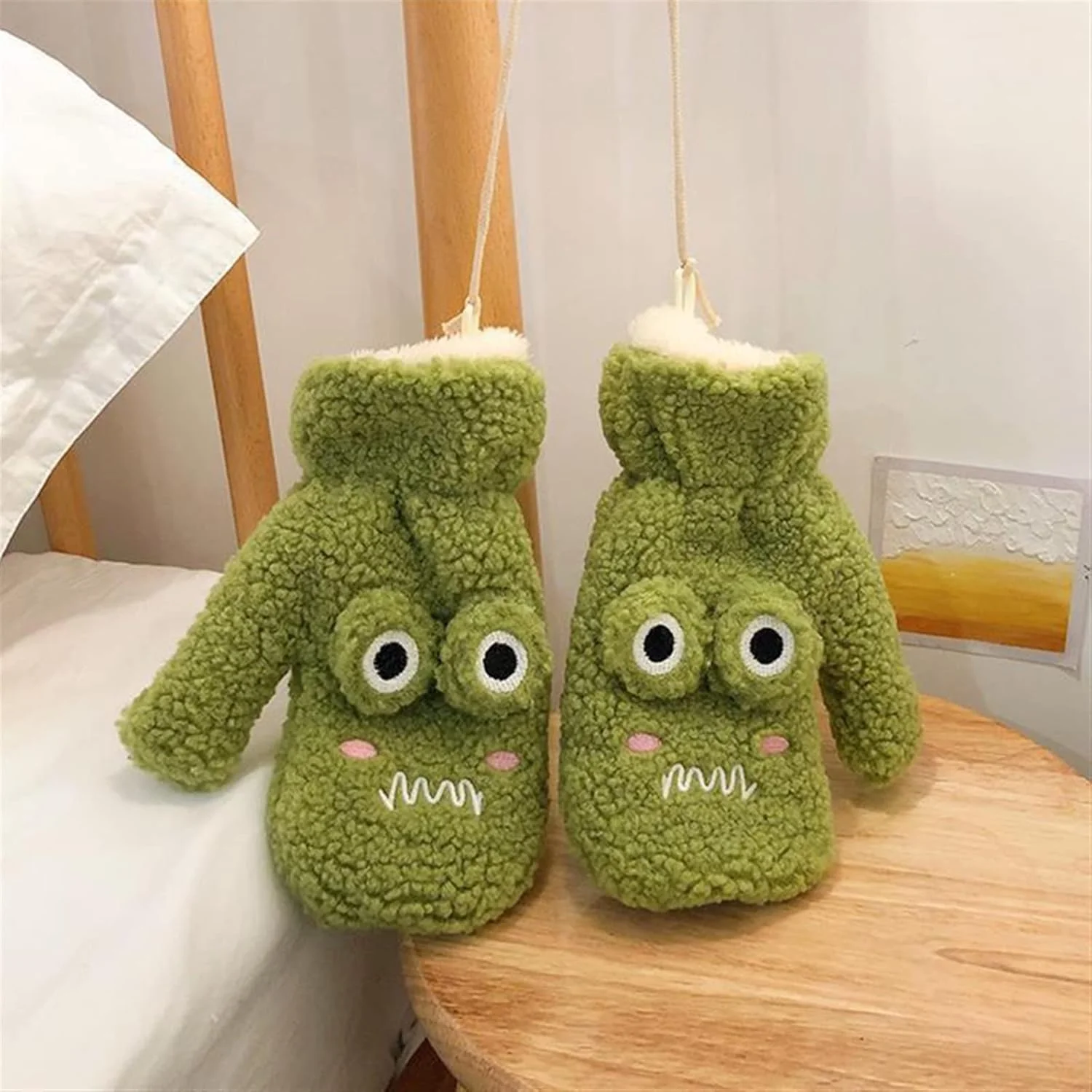 دستکش های زمستانی LUCIY زنانه، دستکش های مخملی، زیبا برای زنان در زمستان، دولایه، ضخیم، دستکش های گرم، مناسب برای اسب سواری در فضای باز، ضد سرما دستکش های زمستانی LUCIY زنانه، دستکش های مخملی، زیبا برای زنان در زمستان، دولایه، ضخیم، دستکش های گرم، مناسب برای اسب سواری در فضای باز، ضد سرما