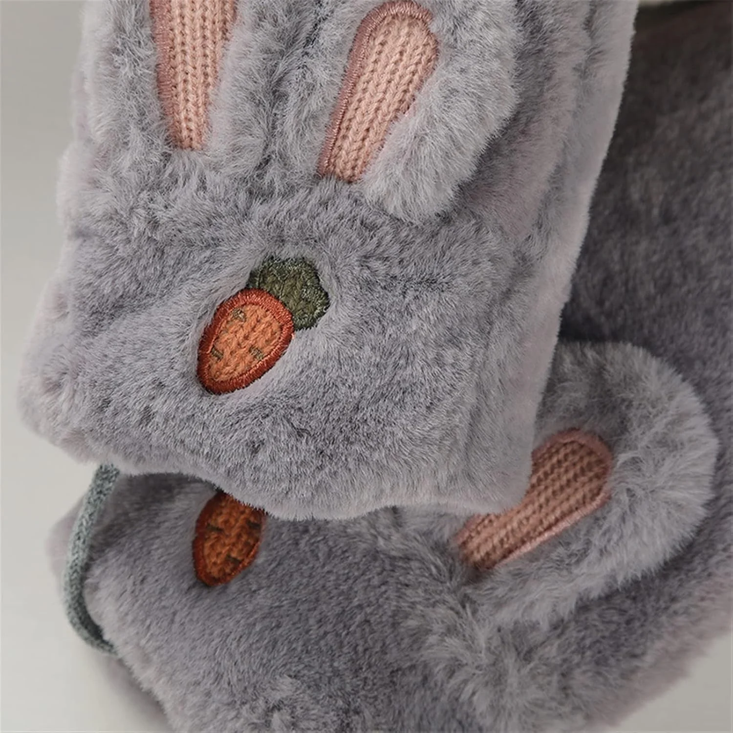 دستکش های زمستانی لوسی زنانه، دستکش های مخملی زیبا برای دانشجویان، مناسب پاییز و زمستان دستکش های زمستانی لوسی زنانه، دستکش های مخملی زیبا برای دانشجویان، مناسب پاییز و زمستان