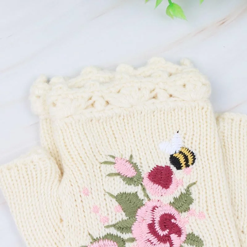 دستکش های گلدوزی شده Excefore - 1 جفت دستکش زمستانی گرم بافتنی بدون انگشت زنانه طرح گل، سفید دستکش های گلدوزی شده Excefore - 1 جفت دستکش زمستانی گرم بافتنی بدون انگشت زنانه طرح گل، سفید