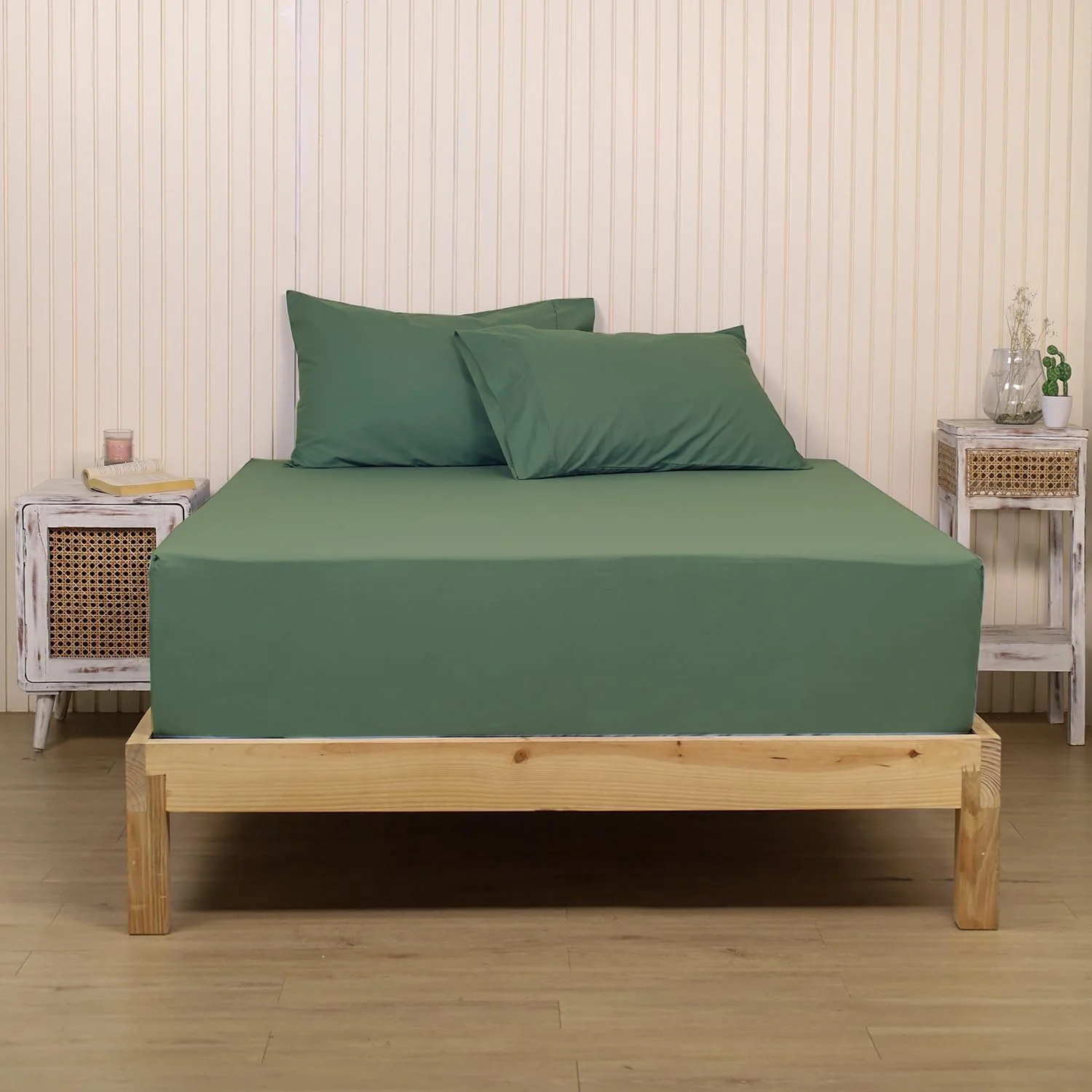 ملحفه کش دار پرکاله لنین والاس مناسب برای تخت دو نفره، ملحفه زیرین با کیفیت نرم هتلی با کش و جیب عمیق (183x183 سانتی متر، سبز آووکادو) ملحفه کش دار پرکاله لنین والاس مناسب برای تخت دو نفره، ملحفه زیرین با کیفیت نرم هتلی با کش و جیب عمیق (183x183 سانتی متر، سبز آووکادو)