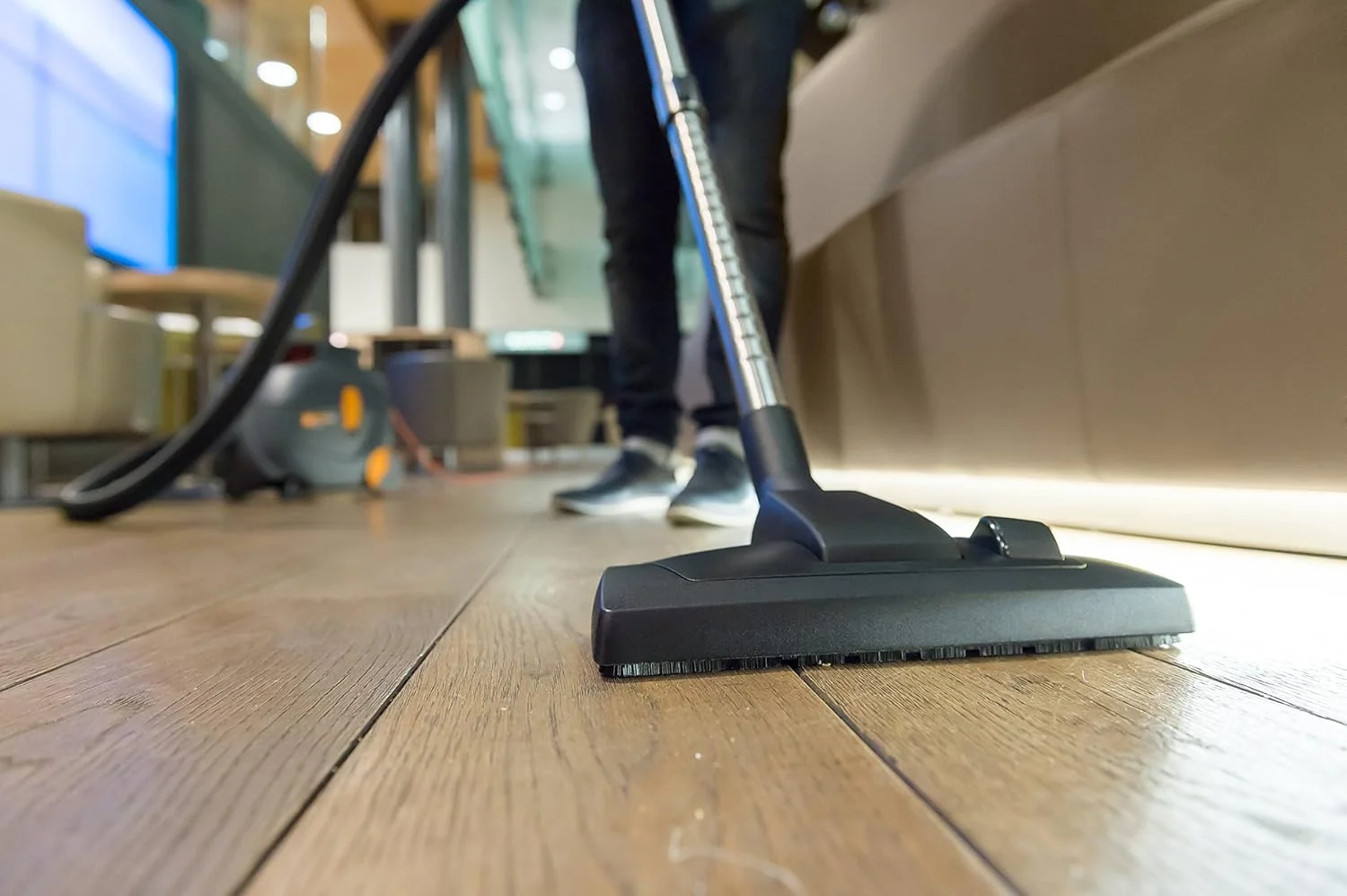 جاروبرقی سطلی خشک تاسکی، خاکستری/نارنجی، ۱۳ لیتر جاروبرقی سطلی خشک تاسکی، خاکستری/نارنجی، ۱۳ لیتر