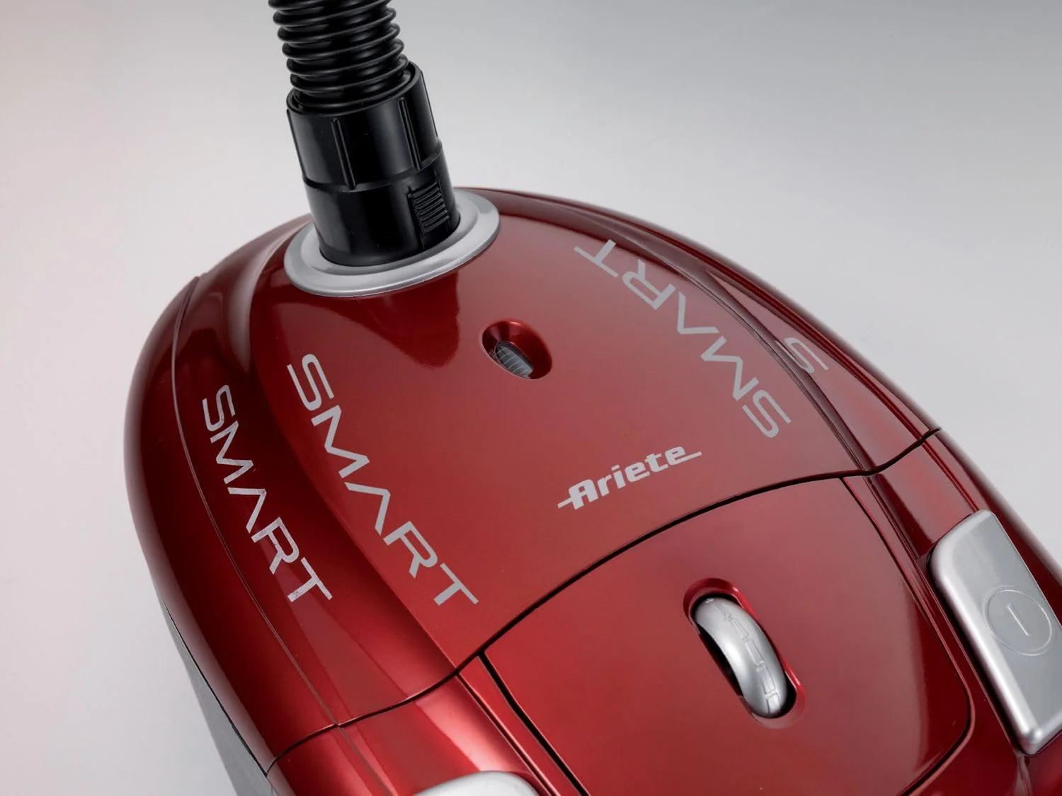 جاروبرقی آریته 2735 - جاروبرقی (سیلندر، A، خانه، فرش، کف سخت، فلز، مشکی، قرمز)