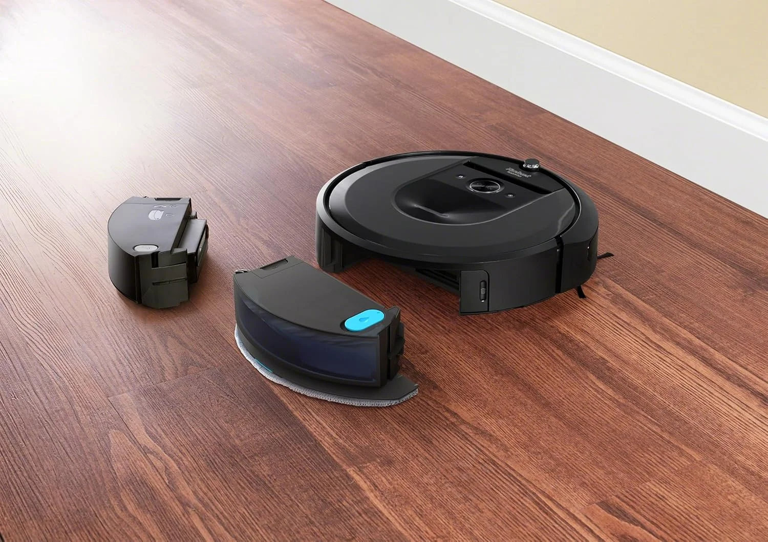 irobot Roomba Combo i8 (i8176) – 2-in-1 Robot – Aspire or Wash a Simple Change of Tray – WiFi Connected – Maps and Memories Your Home – Compatible with Voice Assistants irobot Roomba Combo i8 (i8176) – 2-in-1 Robot – Aspire or Wash a Simple Change of Tray – WiFi Connected – Maps and Memories Your Home – Compatible with Voice Assistants