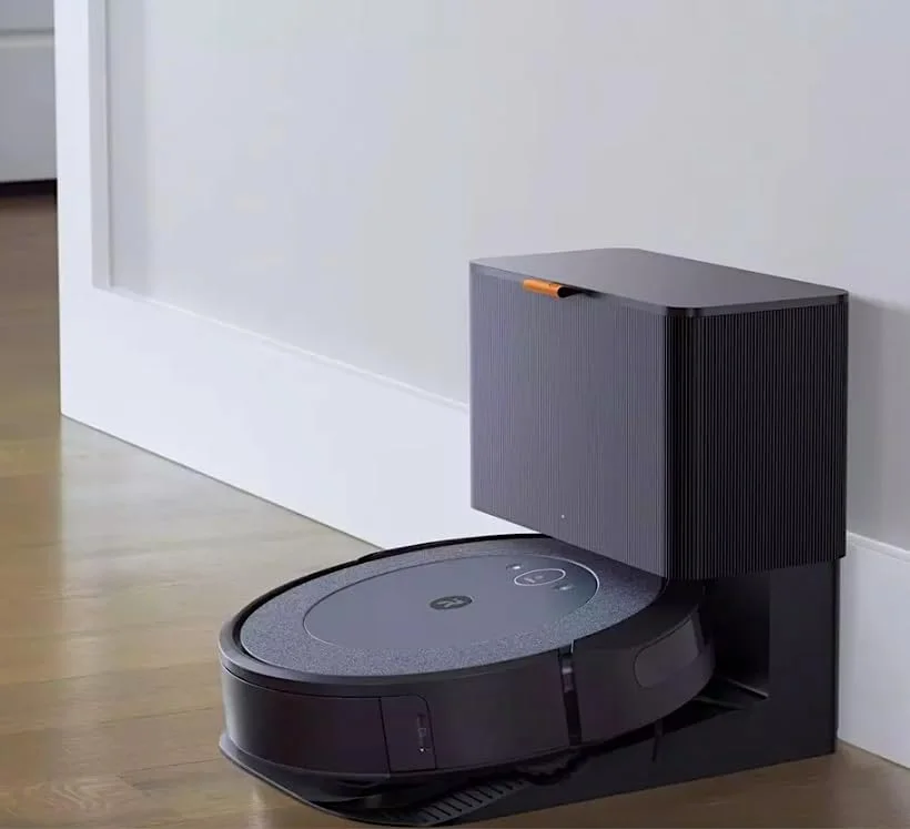 جاروبرقی رباتیک iRobot i5+ i555620 با تخلیه خودکار مخزن جاروبرقی رباتیک iRobot i5+ i555620 با تخلیه خودکار مخزن