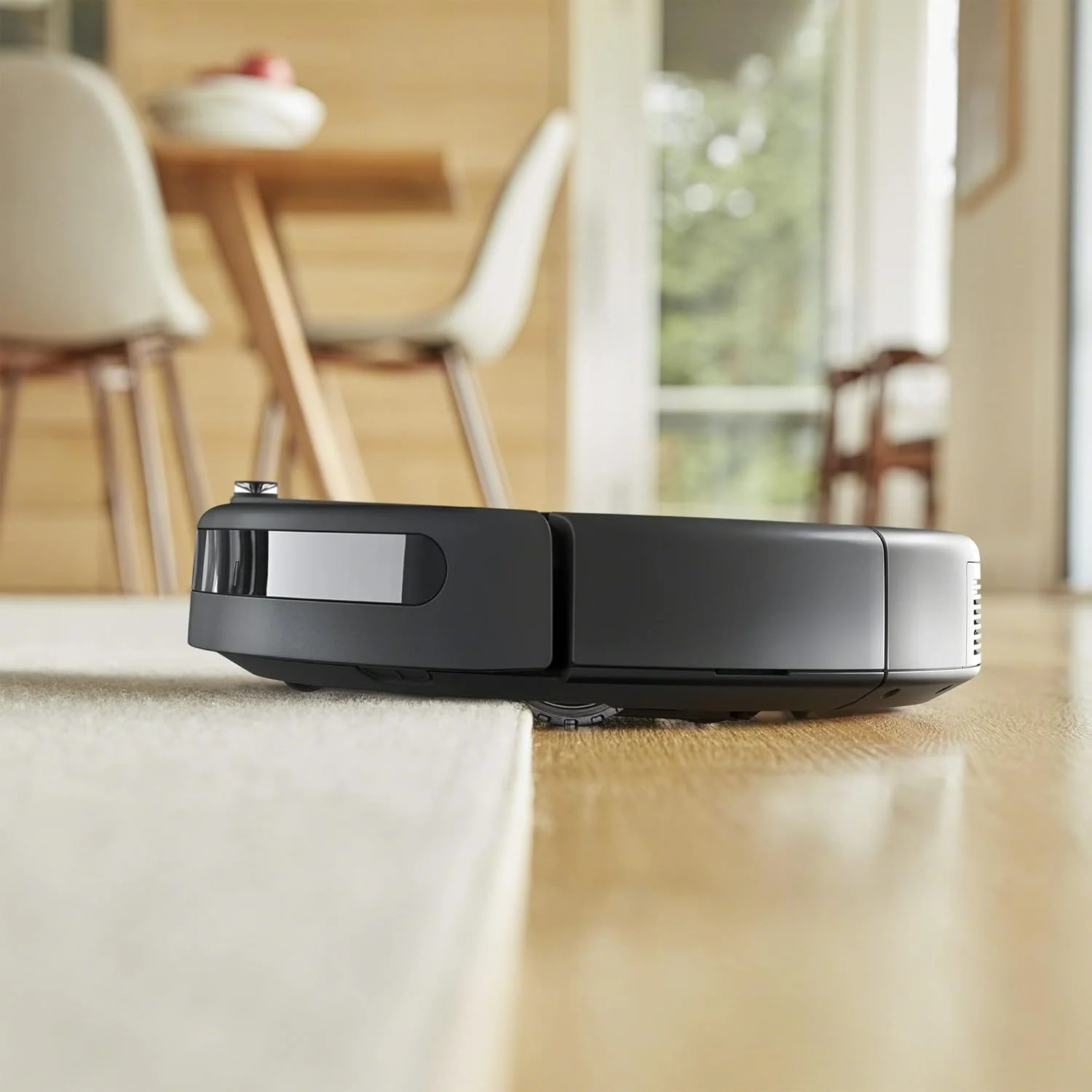 iRobot Roomba 671, Smart Robot Vacuum, Roomba 671 with Wi-Fi Connection, Series 671, Contents: 1 x Smart Cordless Vacuum, Colour: Black iRobot Roomba 671, Smart Robot Vacuum, Roomba 671 with Wi-Fi Connection, Series 671, Contents: 1 x Smart Cordless Vacuum, Colour: Black