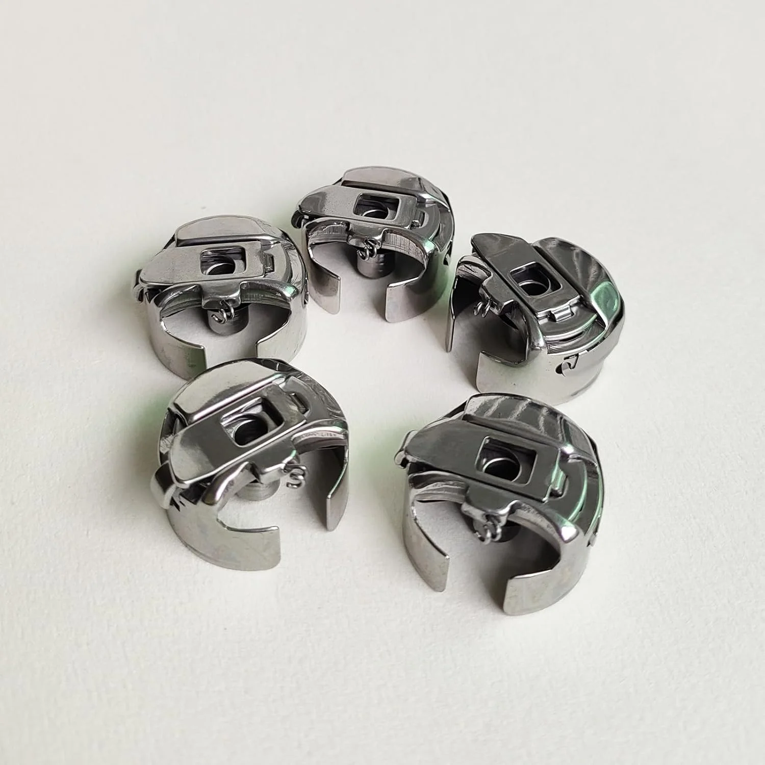 VANELY 5PCS Standard Industrial Bobbin Case fit Embroidery Machine Using Size L Bobbin Case VANELY 5PCS Standard Industrial Bobbin Case fit Embroidery Machine Using Size L Bobbin Case