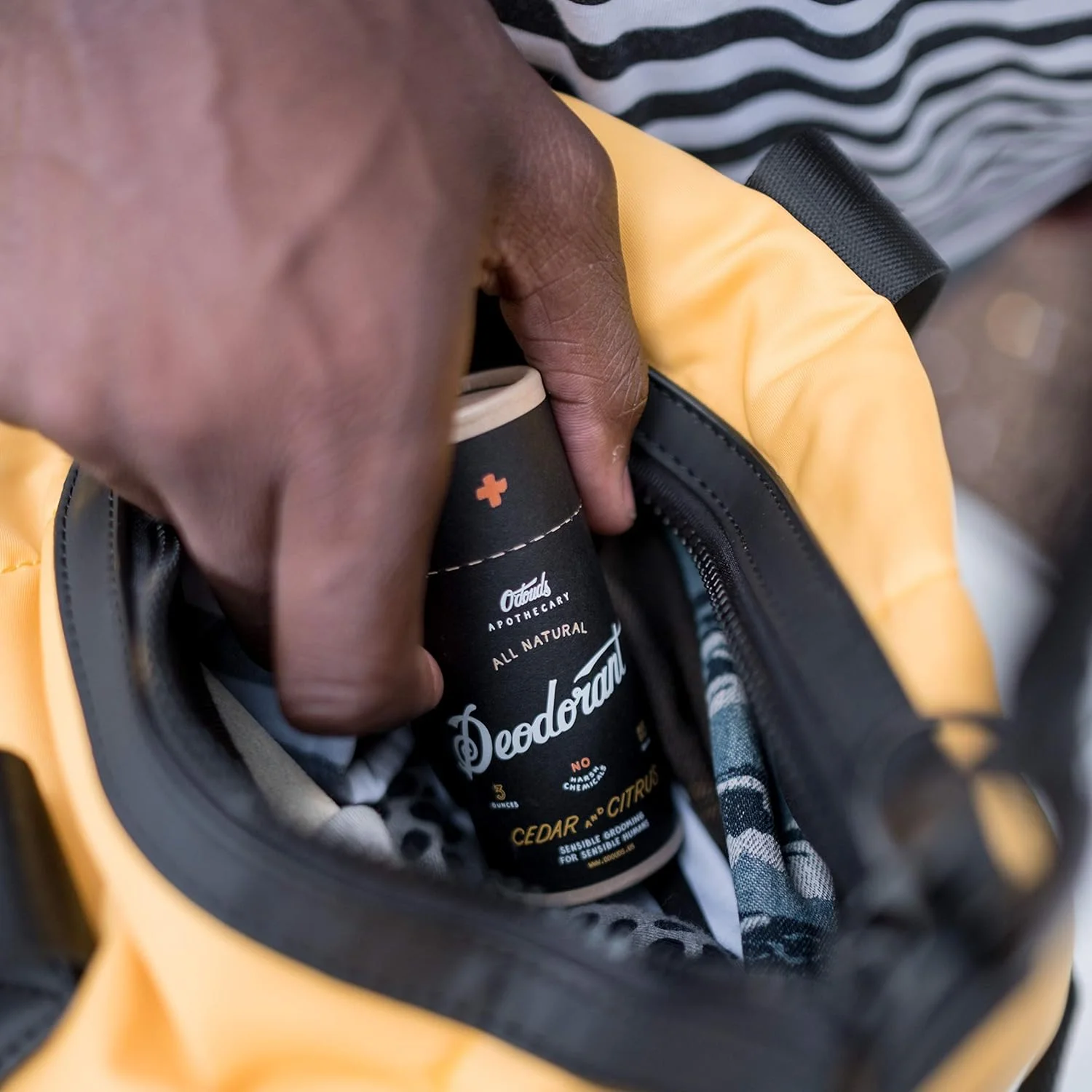 اُ'دودز - استیک دئودورانت کاملا طبیعی و بدون آلومینیوم (مرکبات سدر) اُ'دودز - استیک دئودورانت کاملا طبیعی و بدون آلومینیوم (مرکبات سدر)