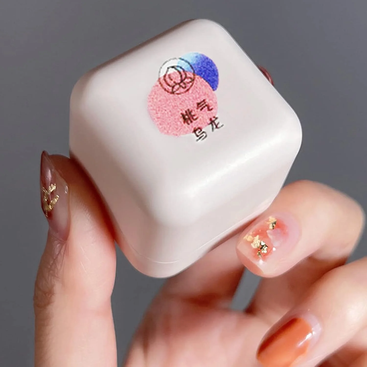 عطر جامد، 3 عدد مینی بالم جامد قابل حمل، عطر طبیعی ماندگار، خوشبو کننده جامد مسافرتی، ست عطر جامد ظریف و ماندگار برای زنان و دختران عطر جامد، 3 عدد مینی بالم جامد قابل حمل، عطر طبیعی ماندگار، خوشبو کننده جامد مسافرتی، ست عطر جامد ظریف و ماندگار برای زنان و دختران