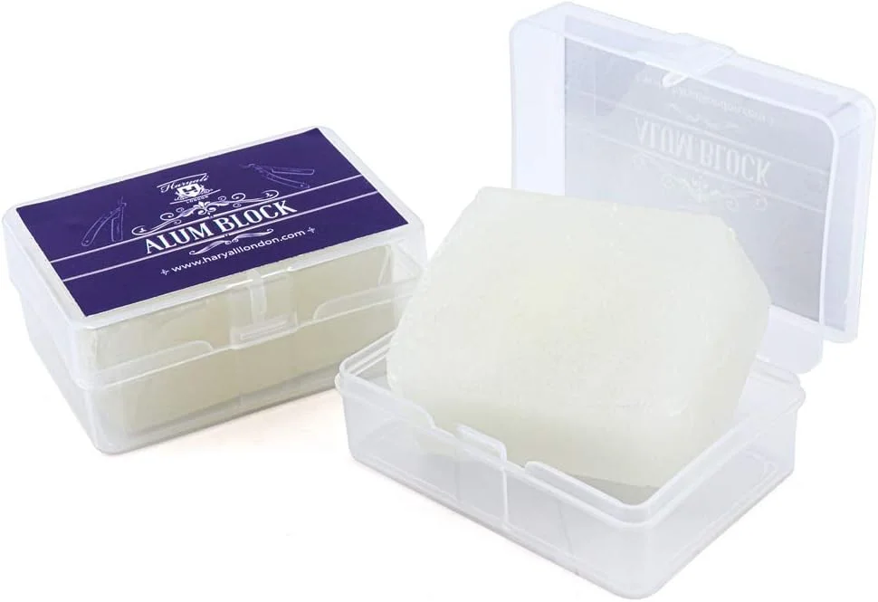 سنگ آلوم هاریالی لندن برای جلوگیری از خونریزی بعد از اصلاح - دئودورانت جامد و سنگ اصلاح بدون بو، پوست را بعد از اصلاح با تیغ ایمنی تسکین می دهد، به همراه جعبه پلاستیکی سنگ آلوم هاریالی لندن برای جلوگیری از خونریزی بعد از اصلاح - دئودورانت جامد و سنگ اصلاح بدون بو، پوست را بعد از اصلاح با تیغ ایمنی تسکین می دهد، به همراه جعبه پلاستیکی