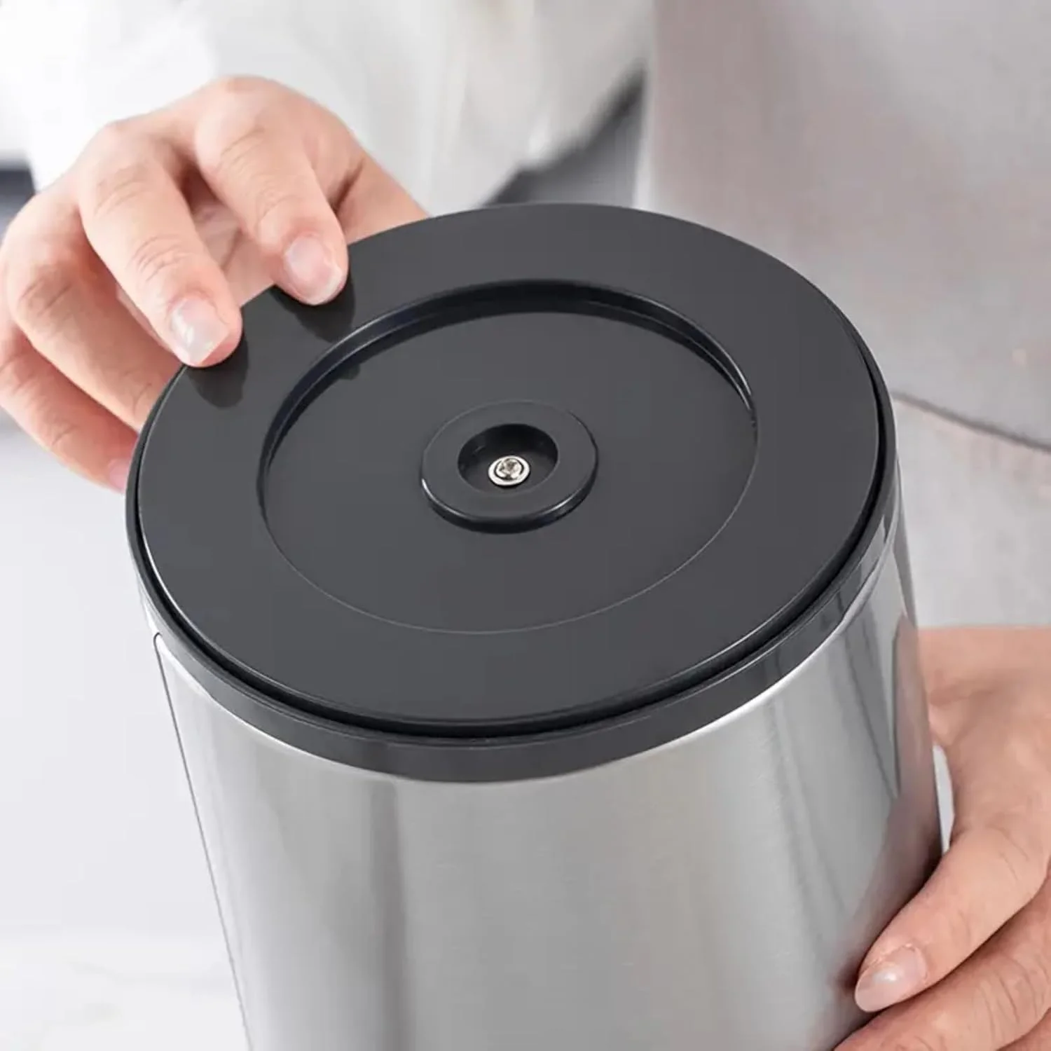 جا قاشقی چرخشی آشپزخانه ECVV® - سازمان دهنده استیل ضد زنگ 360 درجه با محفظه های جداگانه - سیستم تخلیه آب - جا ابزاری برای کارد، چنگال و لوازم آشپزی - نقره ای جا قاشقی چرخشی آشپزخانه ECVV® - سازمان دهنده استیل ضد زنگ 360 درجه با محفظه های جداگانه - سیستم تخلیه آب - جا ابزاری برای کارد، چنگال و لوازم آشپزی - نقره ای