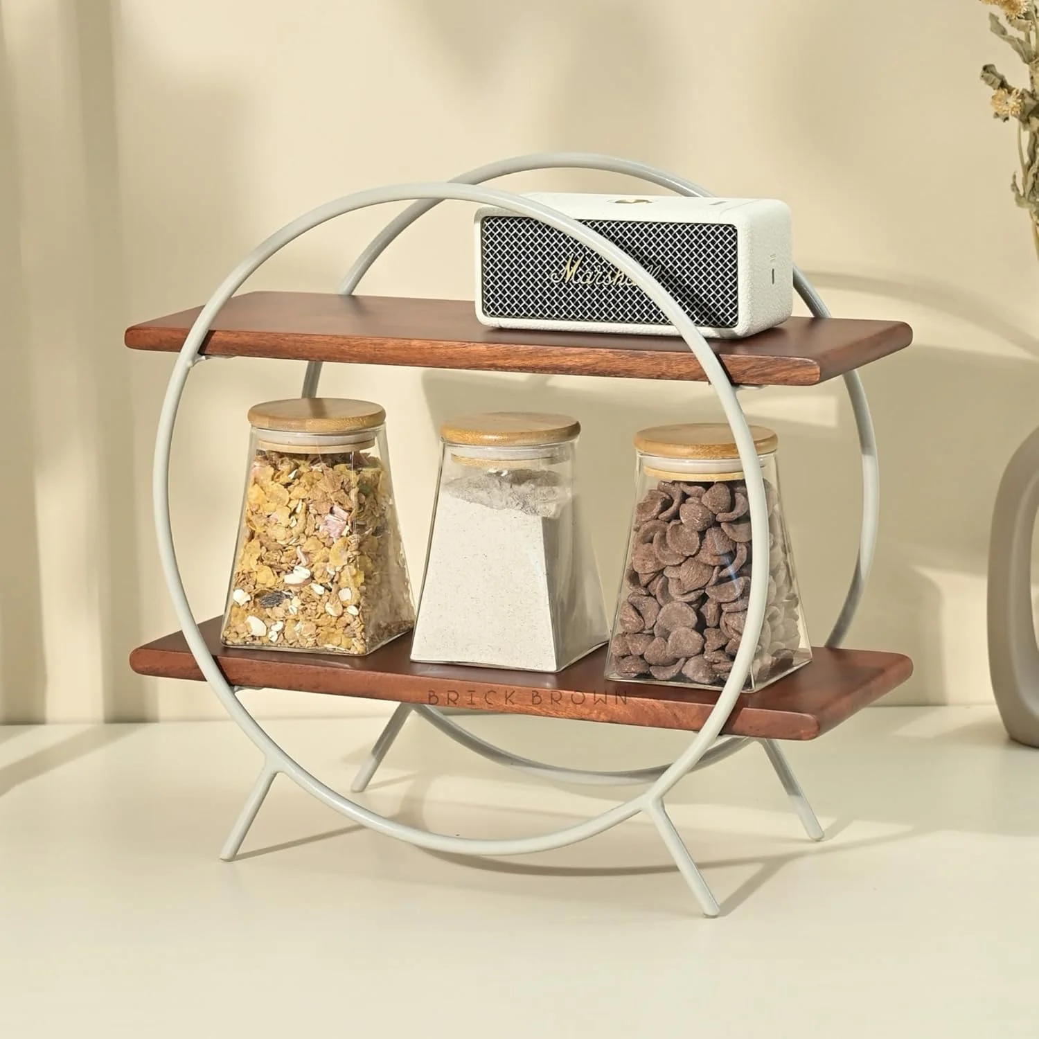 قفسه ارگانایزر/نگهدارنده وسایل منزل و آشپزخانه دایره ای ممتاز آجری رنگ، قفسه ادویه، ارگانایزر چوبی رومیزی مناسب برای دفتر، اتاق خواب | ابعاد 40.5 X 16.5 X 36.8 سانتی متر (ماهاگونی، بژ) قفسه ارگانایزر/نگهدارنده وسایل منزل و آشپزخانه دایره ای ممتاز آجری رنگ، قفسه ادویه، ارگانایزر چوبی رومیزی مناسب برای دفتر، اتاق خواب | ابعاد 40.5 X 16.5 X 36.8 سانتی متر (ماهاگونی، بژ)