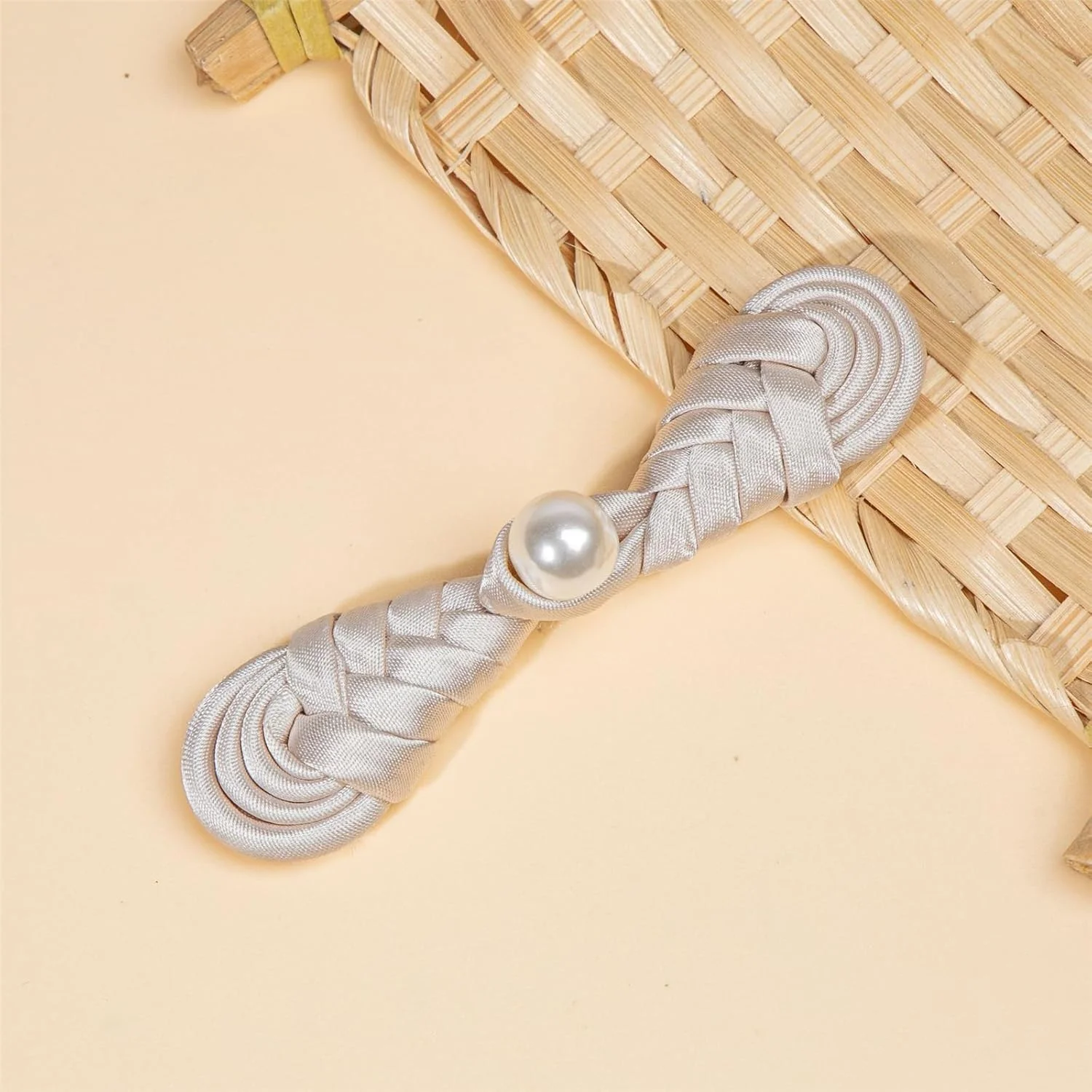 دکمه های قورباغه ای دست ساز دکمه های سنتی چینی QIANZHENGHUA برای تزئین لباس چیونگسام دکمه های قورباغه ای دست ساز دکمه های سنتی چینی QIANZHENGHUA برای تزئین لباس چیونگسام