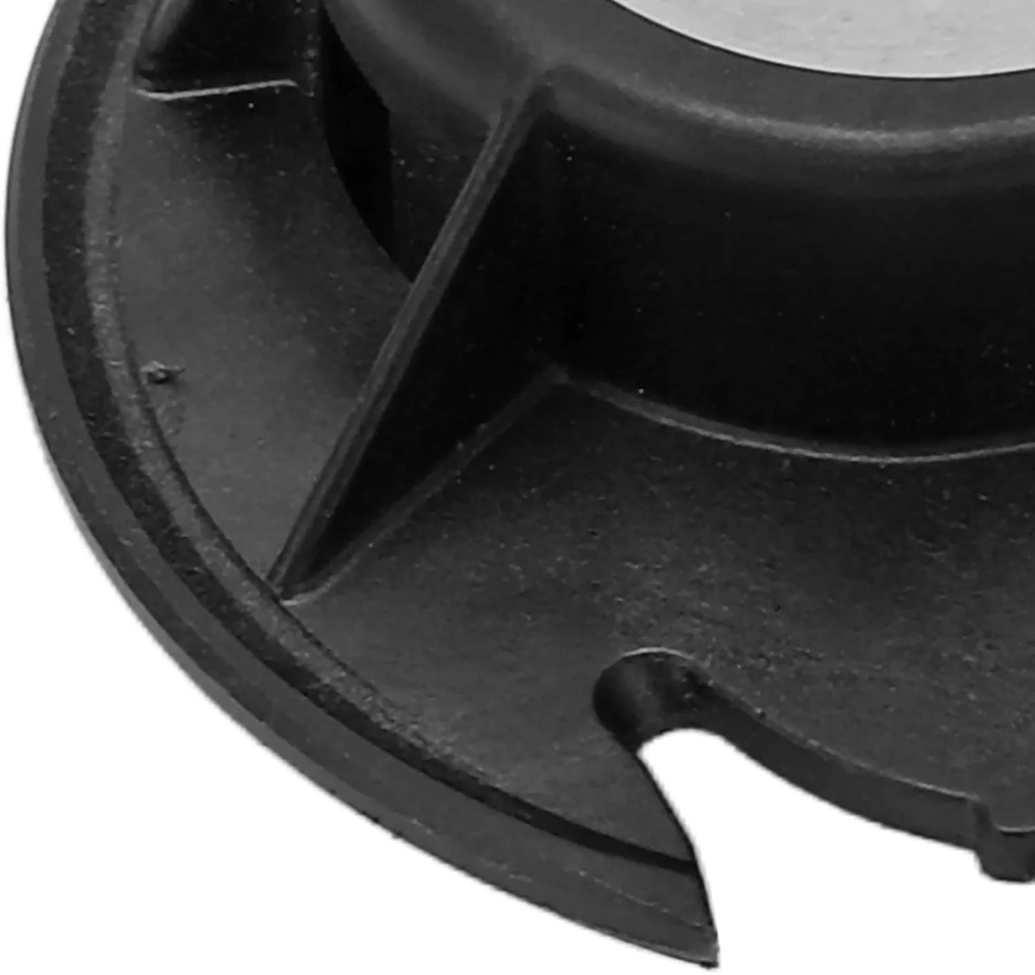 محفظه ماسوره چرخ خیاطی استیل ضد زنگ کاربردی و بادوام با ظاهر براق، ابعاد 3.5x3.8x1.3 سانتی متر، مناسب برای چرخ خیاطی خانگی مدل 7363 محفظه ماسوره چرخ خیاطی استیل ضد زنگ کاربردی و بادوام با ظاهر براق، ابعاد 3.5x3.8x1.3 سانتی متر، مناسب برای چرخ خیاطی خانگی مدل 7363