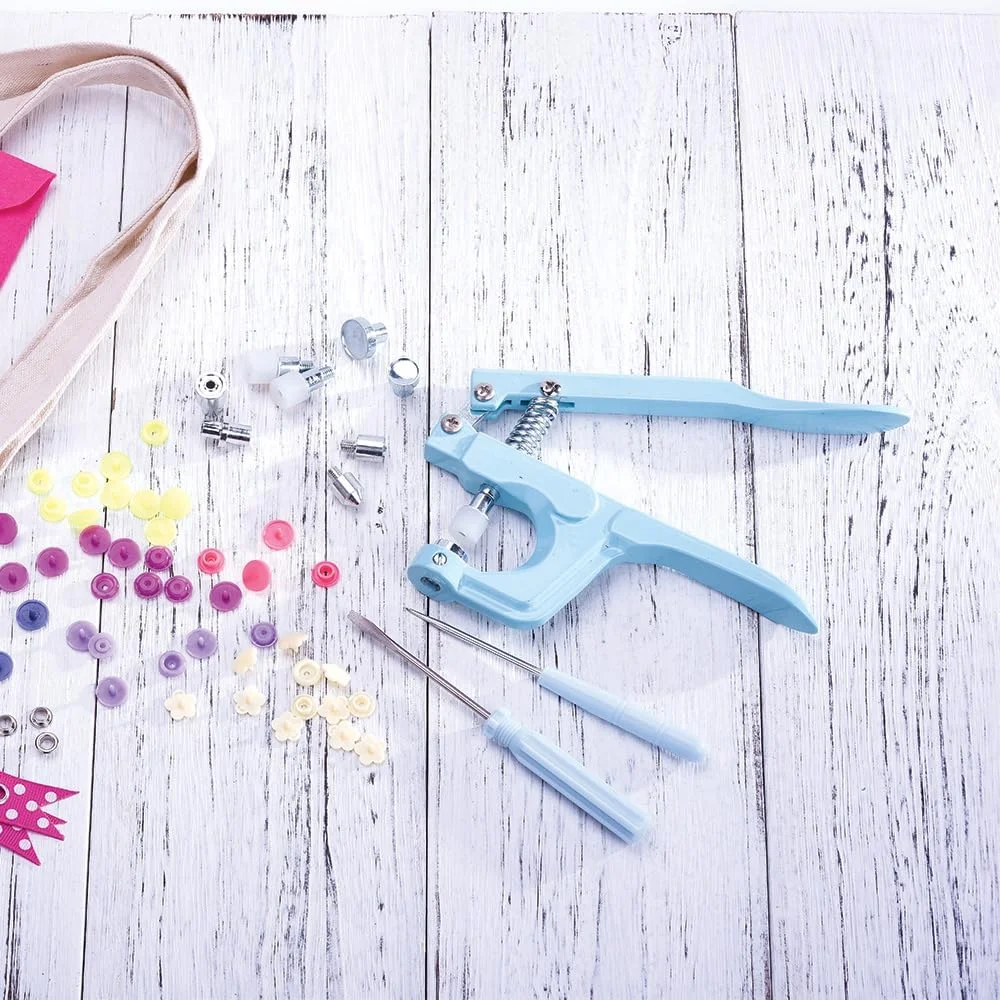 کیت 27 بست پلاستیکی دکمه فشاری، دکمه های فشاری پلاستیکی و فلزی با مجموعه انبر، 270 ست دکمه فشاری پلاستیکی و فلزی برای خیاطی و کاردستی (آبی)