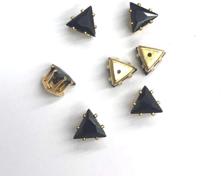 72 عدد کریستال مثلثی شکل با گیره طلایی رنگ مشکی 8x8 میلی متر
