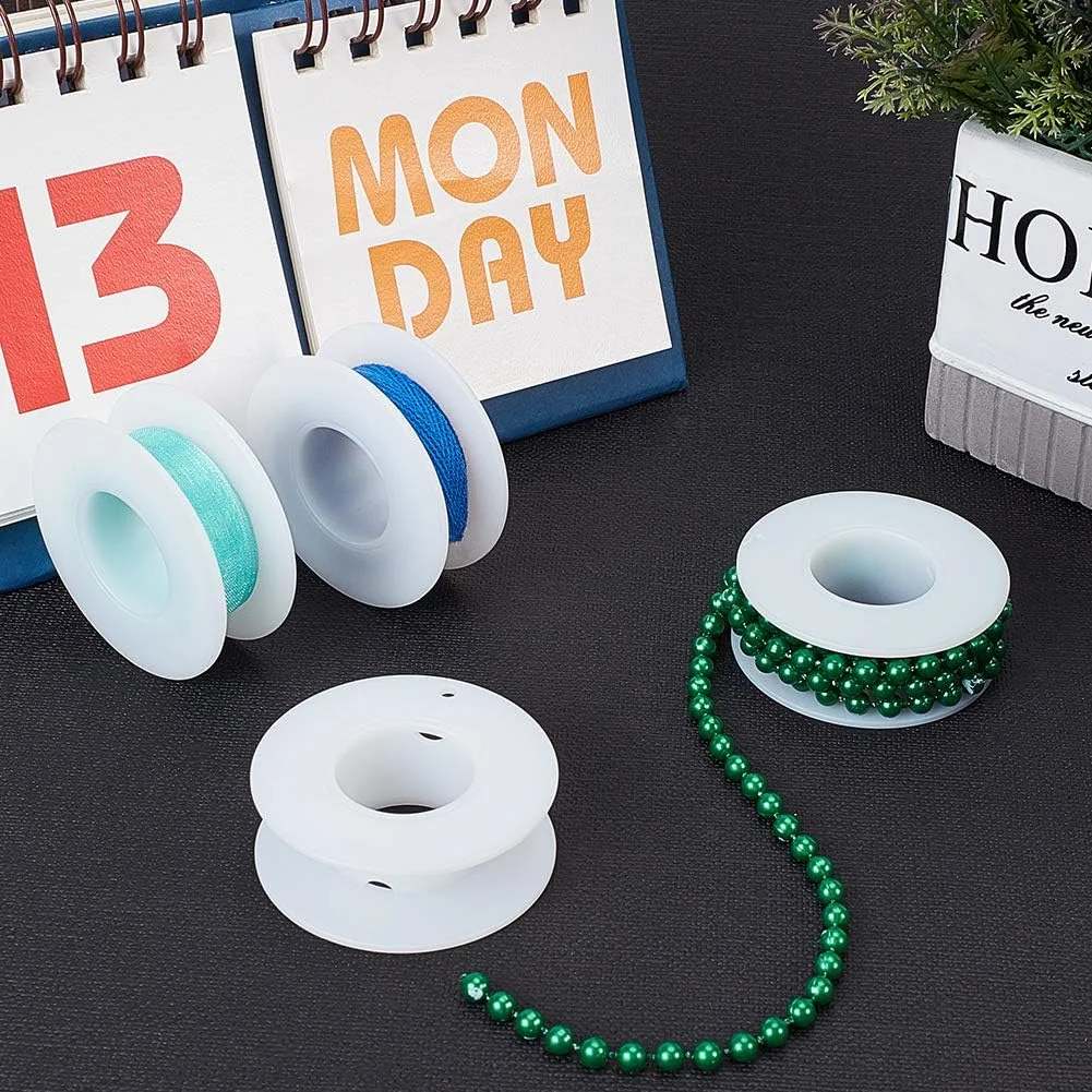 PH PandaHall بسته 20 عددی قرقره خالی، ماسوره های بافندگی سیم قرقره های نخ خالی قرقره های نوار زنجیره ای قرقره های پلاستیکی سفید برای نخ گلدوزی نخ روبان صنایع دستی و خیاطی، 2.16 اینچ