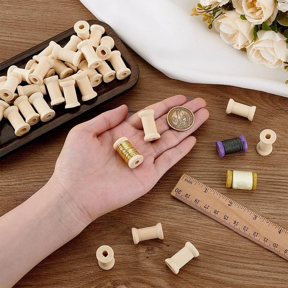 PH PandaHall 100 عدد قرقره چوبی طبیعی، قرقره های خالی نخ چوبی ناتمام، قرقره های بافندگی سیم چوبی طبیعی برای صنایع دستی نخ خیاطی سیم بافتنی نساجی هنر DIY 2.5x1.5 سانتی متر