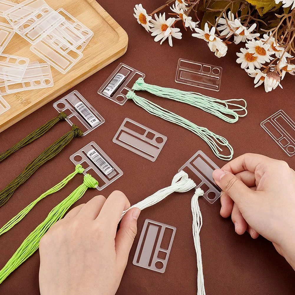 PH PandaHall ماسوره نخ گلدوزی، 50 عدد، سازمان دهنده نخ گلدوزی، کارت نخ گلدوزی شفاف، سازمان دهنده نخ کوک متقاطع، نگهدارنده نخ، کارت گلدوزی برای سازمان دهنده ذخیره سازی خیاطی، 3.2x4.9 سانتی متر