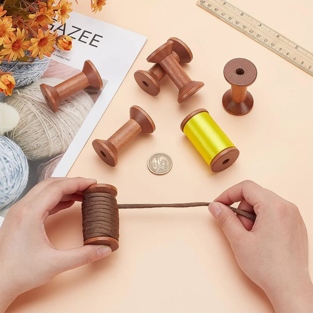 PH PandaHall 8 عدد ماسوره چوبی 6 سانتی متری، ماسوره های خیاطی چوبی، ماسوره های بافندگی سیم نخ گلدوزی برای ماشین های خیاطی گلدوزی، سیم نخ، طناب، بسته بندی زنجیره جواهرات