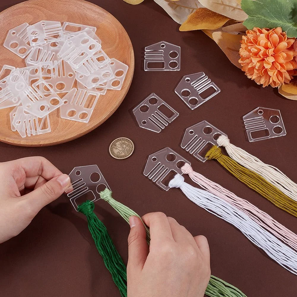 PH PandaHall 30 عدد نگهدارنده نخ دندان، سازمان دهنده نخ گلدوزی، اکریلیک شفاف، قرقره نخ گلدوزی با برچسب برای گلدوزی، دوخت متقاطع، ذخیره سازی نخ دندان، 39x39 میلی متر