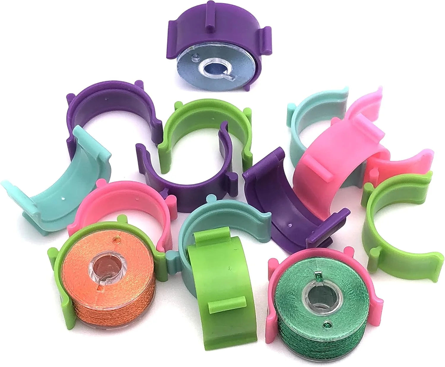 نگهدارنده قرقره PeavyTailor، 24 عددی، گیره های قرقره برای نگهداری نخ چرخ خیاطی. گیره های قرقره، نگهدارنده های نخ، ابزارهای خیاطی خوبی برای جلوگیری از باز شدن دم نخ هستند. نگهدارنده قرقره PeavyTailor، 24 عددی، گیره های قرقره برای نگهداری نخ چرخ خیاطی. گیره های قرقره، نگهدارنده های نخ، ابزارهای خیاطی خوبی برای جلوگیری از باز شدن دم نخ هستند.