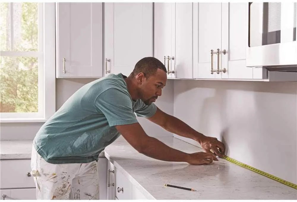 متر دستی استنلی مدل PowerLock Professional 33-430 با طول 9 متر و عرض 2.5 سانتی متر متر دستی استنلی مدل PowerLock Professional 33-430 با طول 9 متر و عرض 2.5 سانتی متر