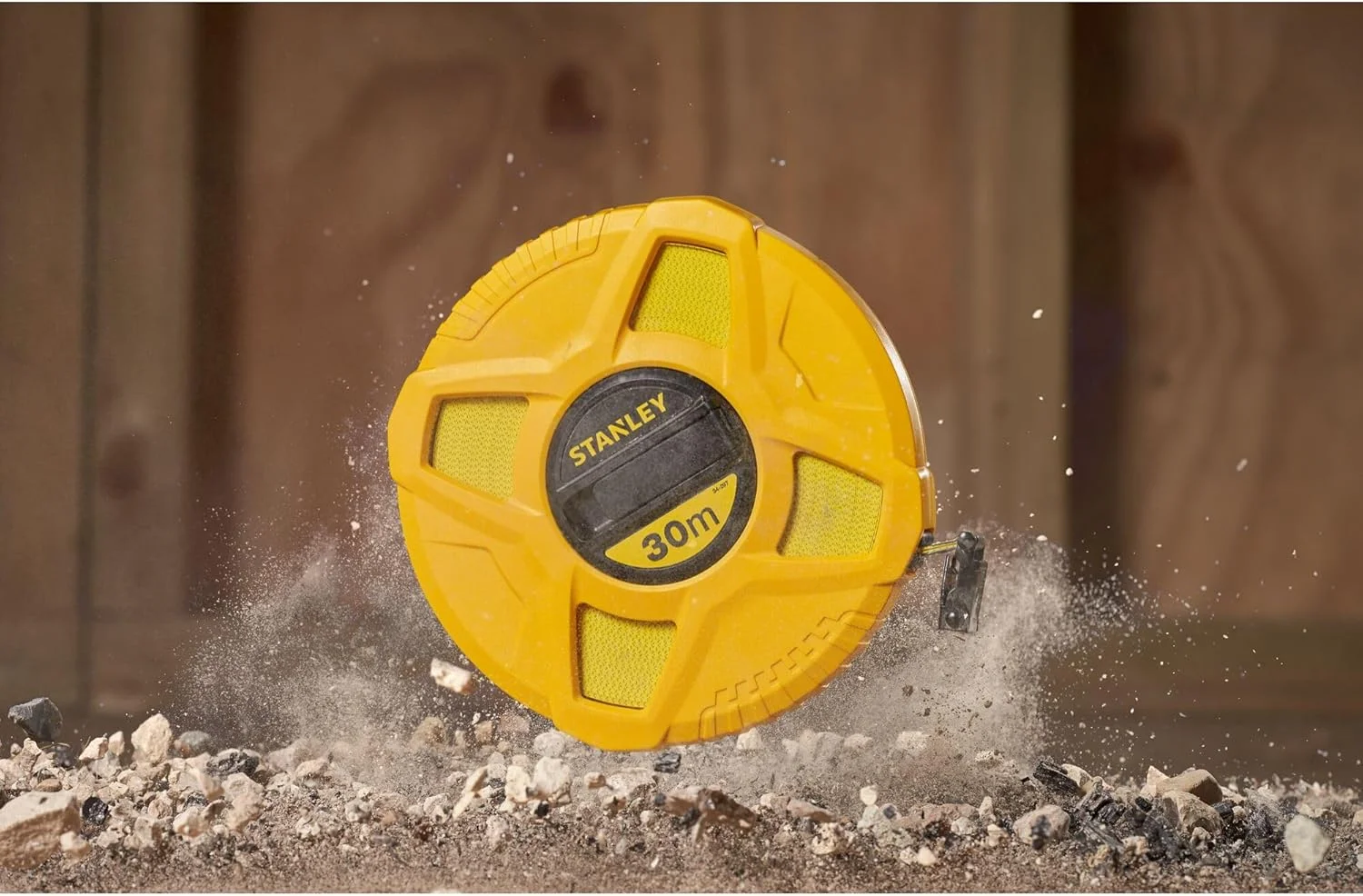 نوار اندازه گیری داخل محفظه 30 متری