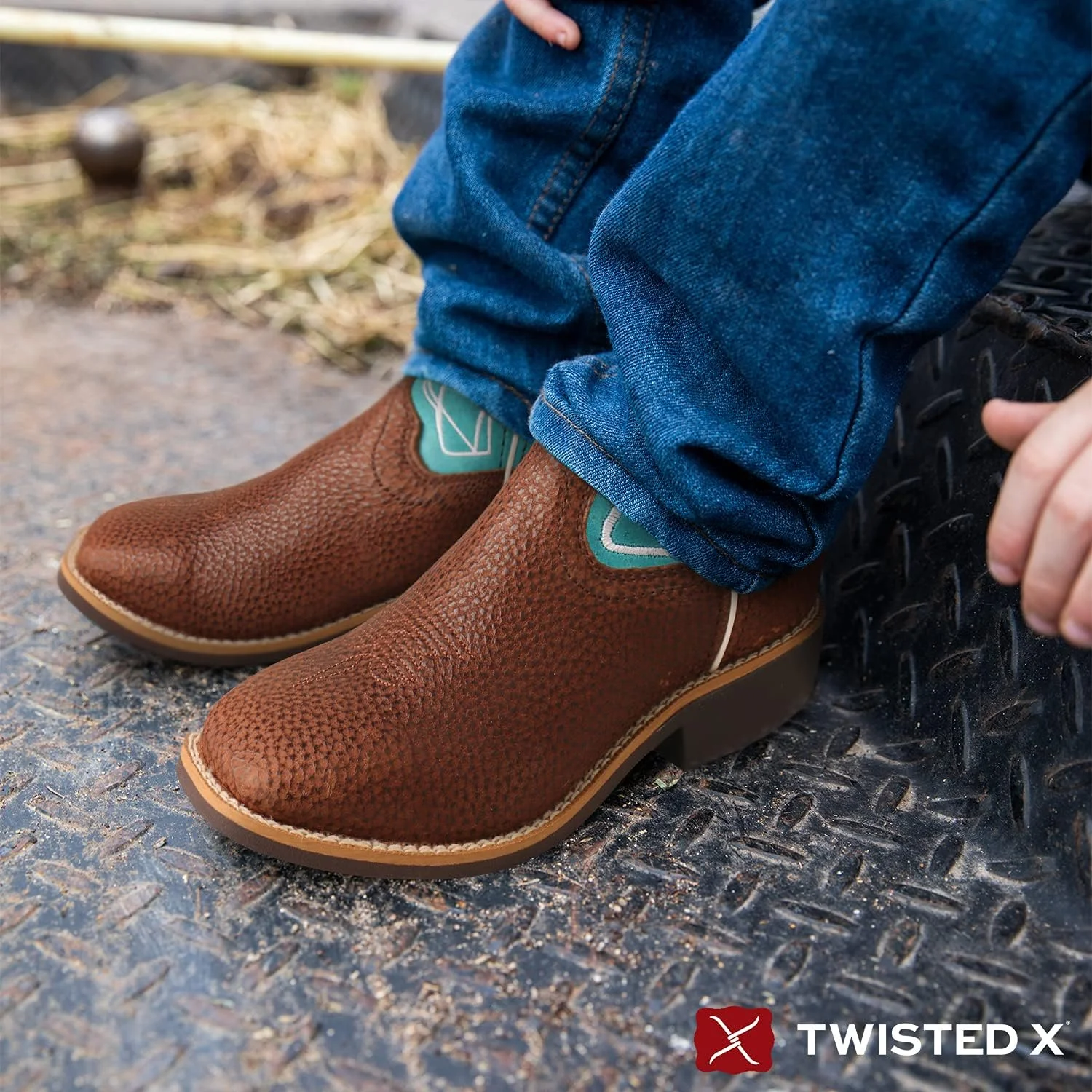بوت بچه گانه تاپ هند Twisted X، پنجه مربعی پهن جدید بوت بچه گانه تاپ هند Twisted X، پنجه مربعی پهن جدید