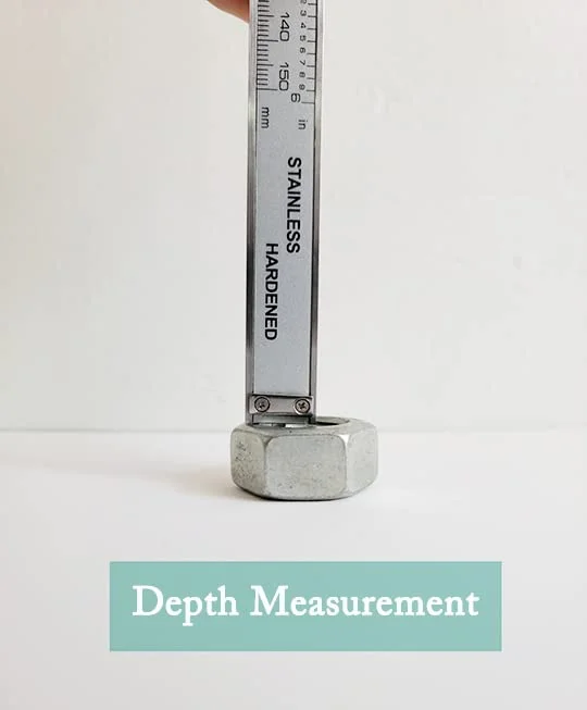 کولیس دیجیتال YKLSXKC ابزار اندازه گیری 15 سانتی متری استیل ضد زنگ اینچ/میلی متر/کسری، کولیس ورنیه الکترونیکی برای جواهرات نجاری، نقره ای براق