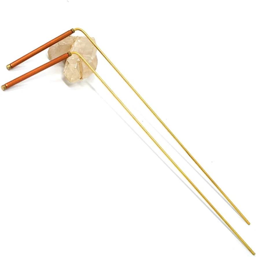 میله های L جستجوگر فلزات از جنس مس و برنج جامد MYDEAL PRODUCTS با حرکت روان برای ردیابی انرژی معنوی چی، شکار ارواح، آب یابی، یافتن طلا، مکان یابی اشیاء گمشده یا پاسخ به سوالات! میله های L جستجوگر فلزات از جنس مس و برنج جامد MYDEAL PRODUCTS با حرکت روان برای ردیابی انرژی معنوی چی، شکار ارواح، آب یابی، یافتن طلا، مکان یابی اشیاء گمشده یا پاسخ به سوالات!